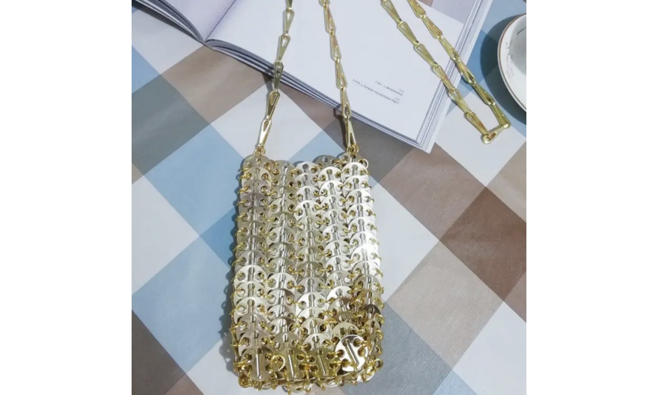Bolsa Metal.