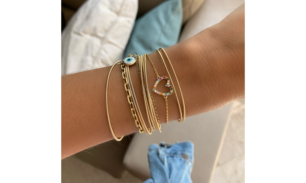 Pulseira Coração Cravação Colors Banho de Ouro18k. Pulseira Coração Cravação Colors Banho de Ouro18k.