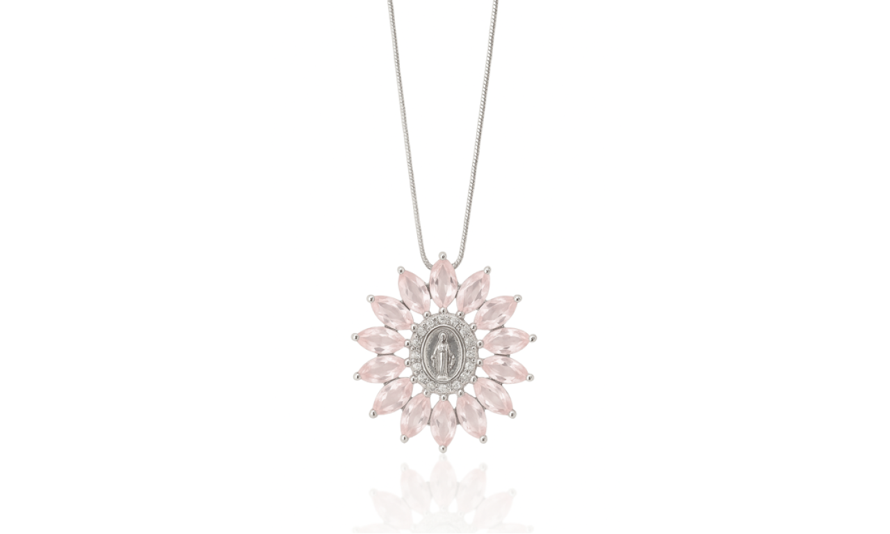 Colar Santa Cravejada Quartzo Rosa Banho de Ródio Branco.