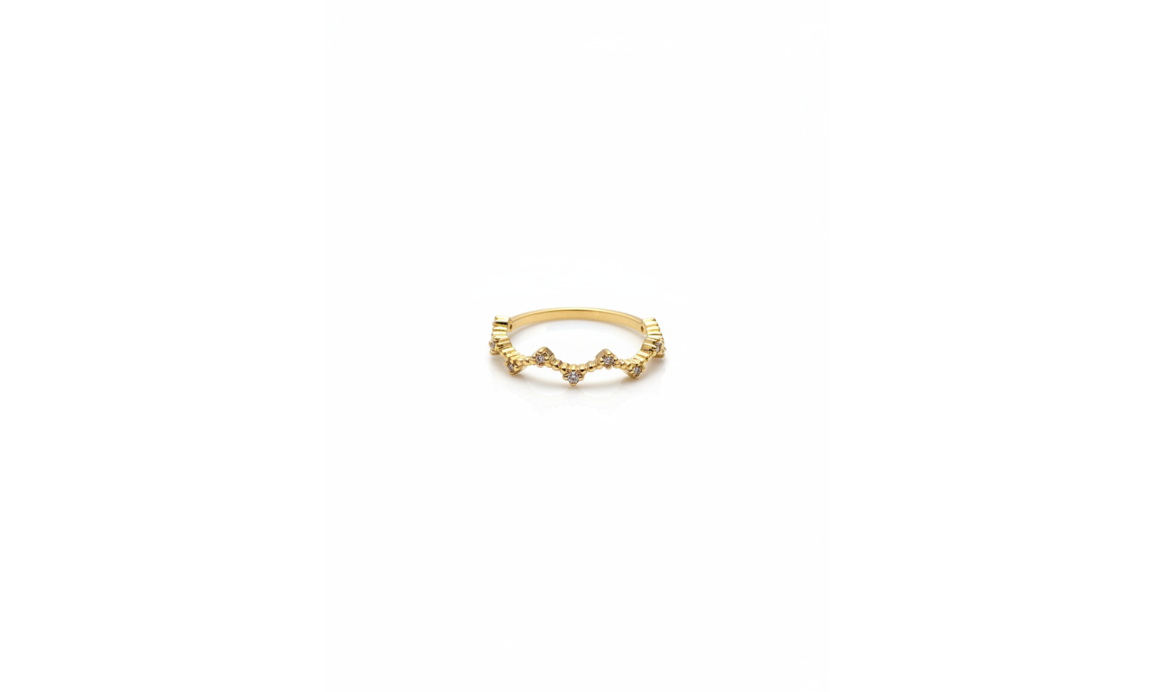 Anel ZigZag Cravejado Banho de Ouro 18k.