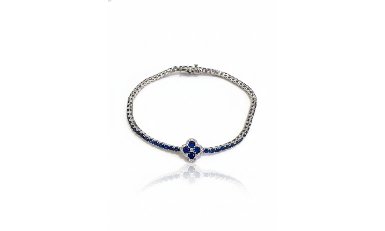 Pulseira Tennis Trevo Cravejada Safira Ródio Branco