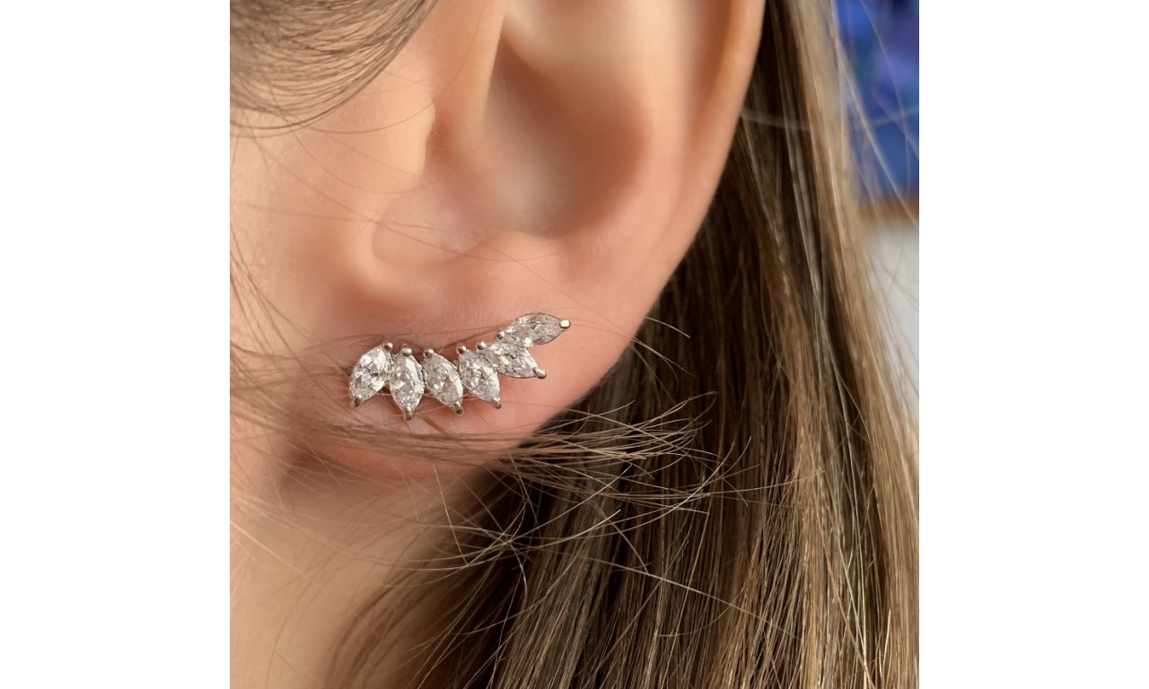 Brinco Ear Cuff Navetes Ródio Branco.