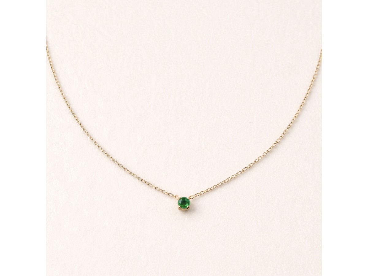 Colar Ponto Esmeralda Banho de Ouro 18k.