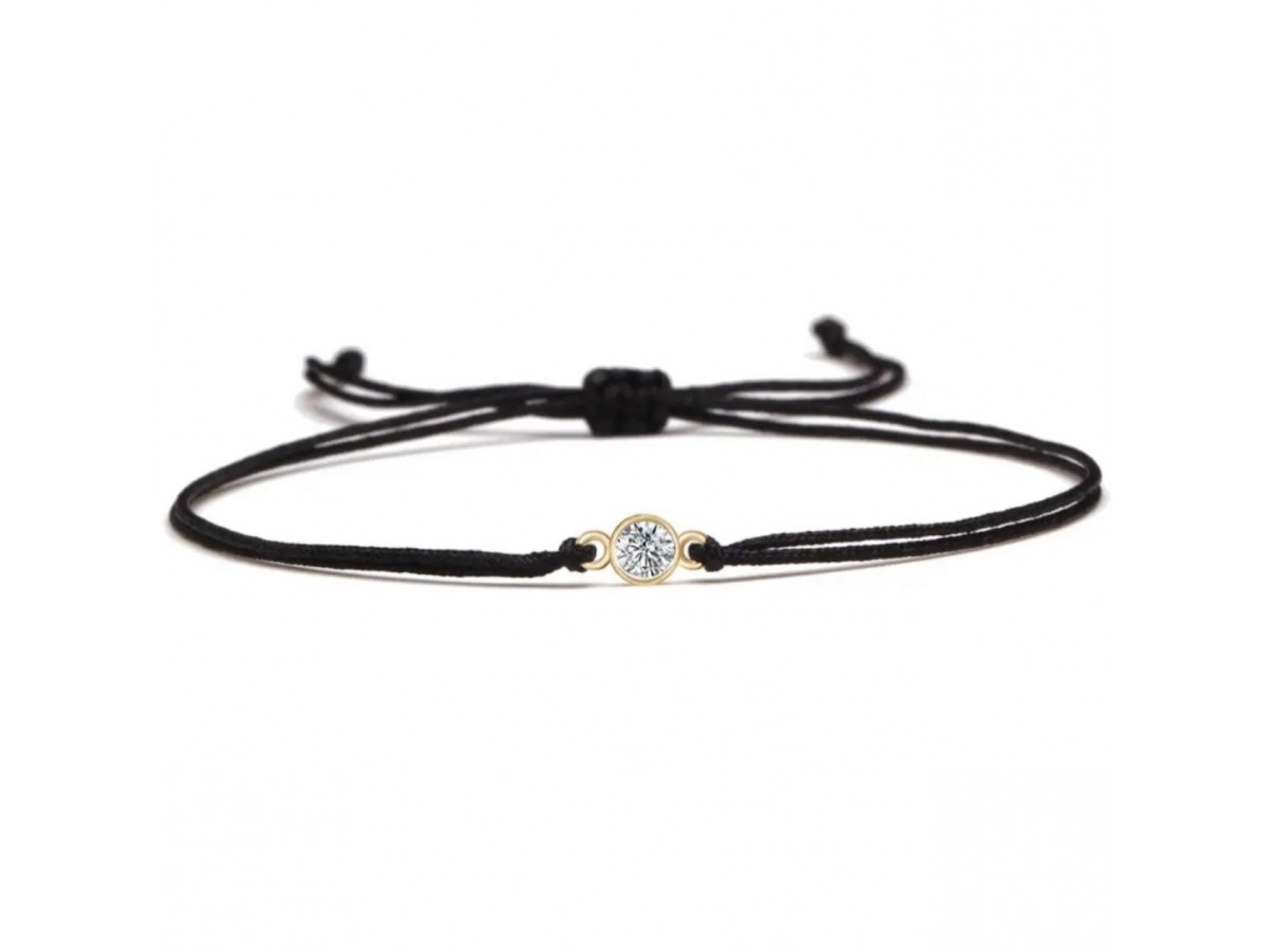 Pulseira Preta Ponto de Luz Banho de Ouro 18k.