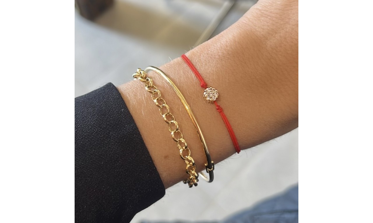 Pulseira Vermelha Ponto Cravejado Banho de Ouro 18k.