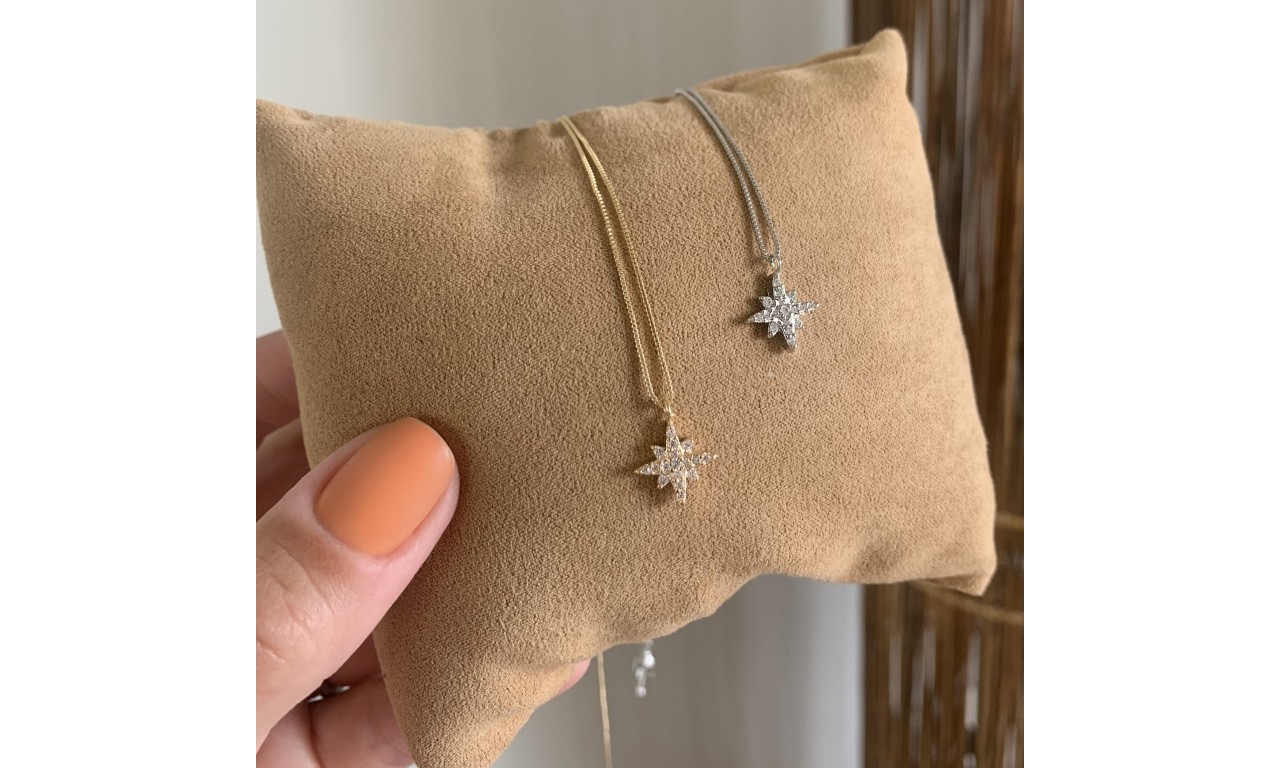 Colar Mini Estrela Banho de Ouro 18k ou Ródio Branco.