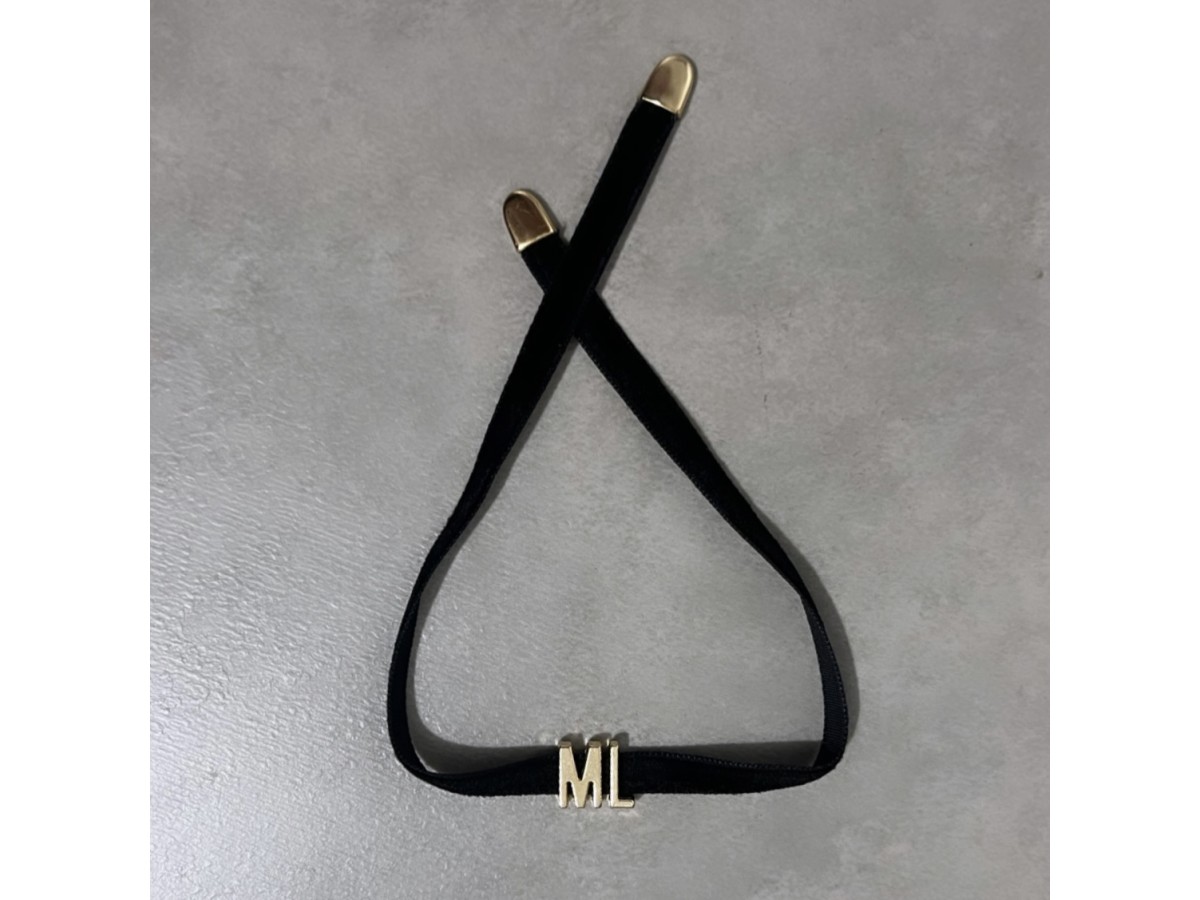 Pulseira ou Choker Fita Veludo Personalizada Banho de Ouro 18k.