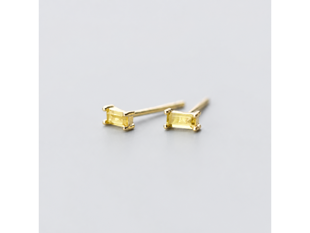Brinco Baguete Citrino Banho de Ouro 18k.