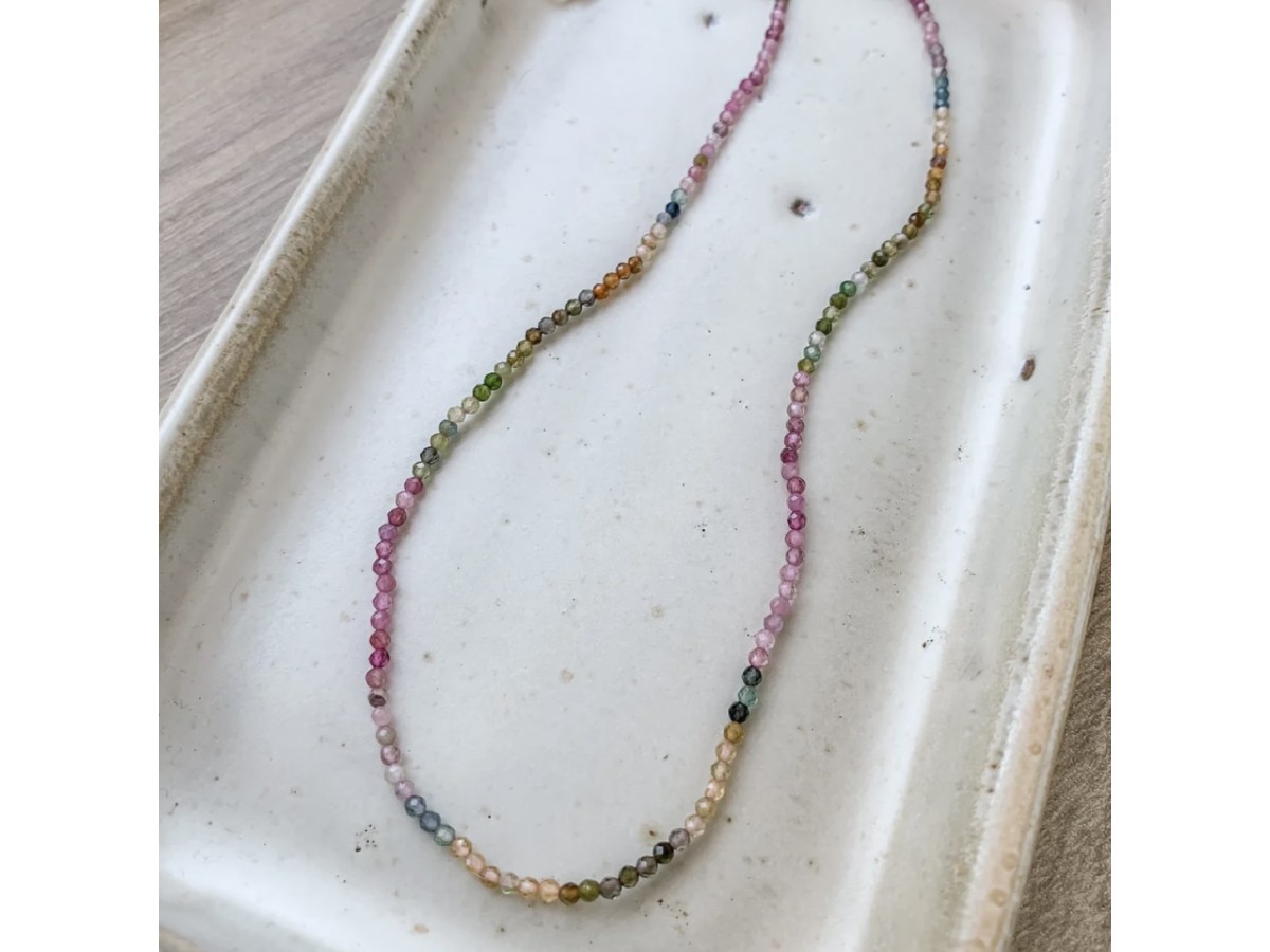 Colar Turmalina Degradê Natural Banho de Ouro 18k.