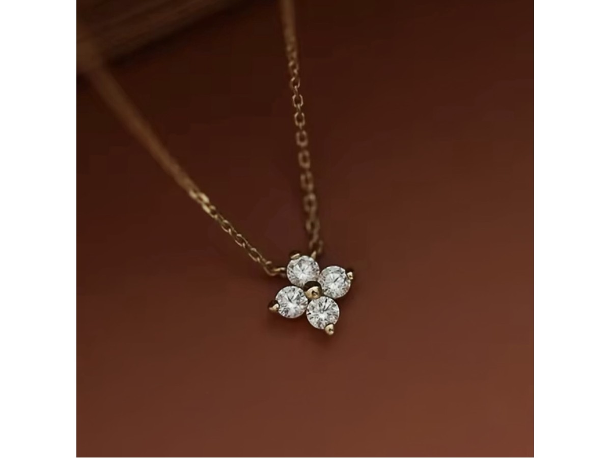 Colar Floco Cristal Banho de Ouro 18k.
