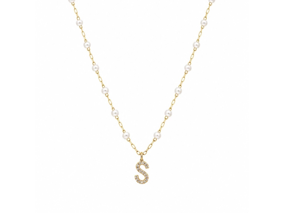 Colar Inicial Cravejado Pérolas Banho de Ouro 18k.