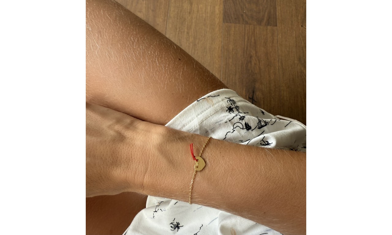 Pulseira Plaquinha Personalizada Fio Vermelha Banho de Ouro 18k Pulseira Plaquinha Personalizada Fio Vermelha Banho de Ouro 18k