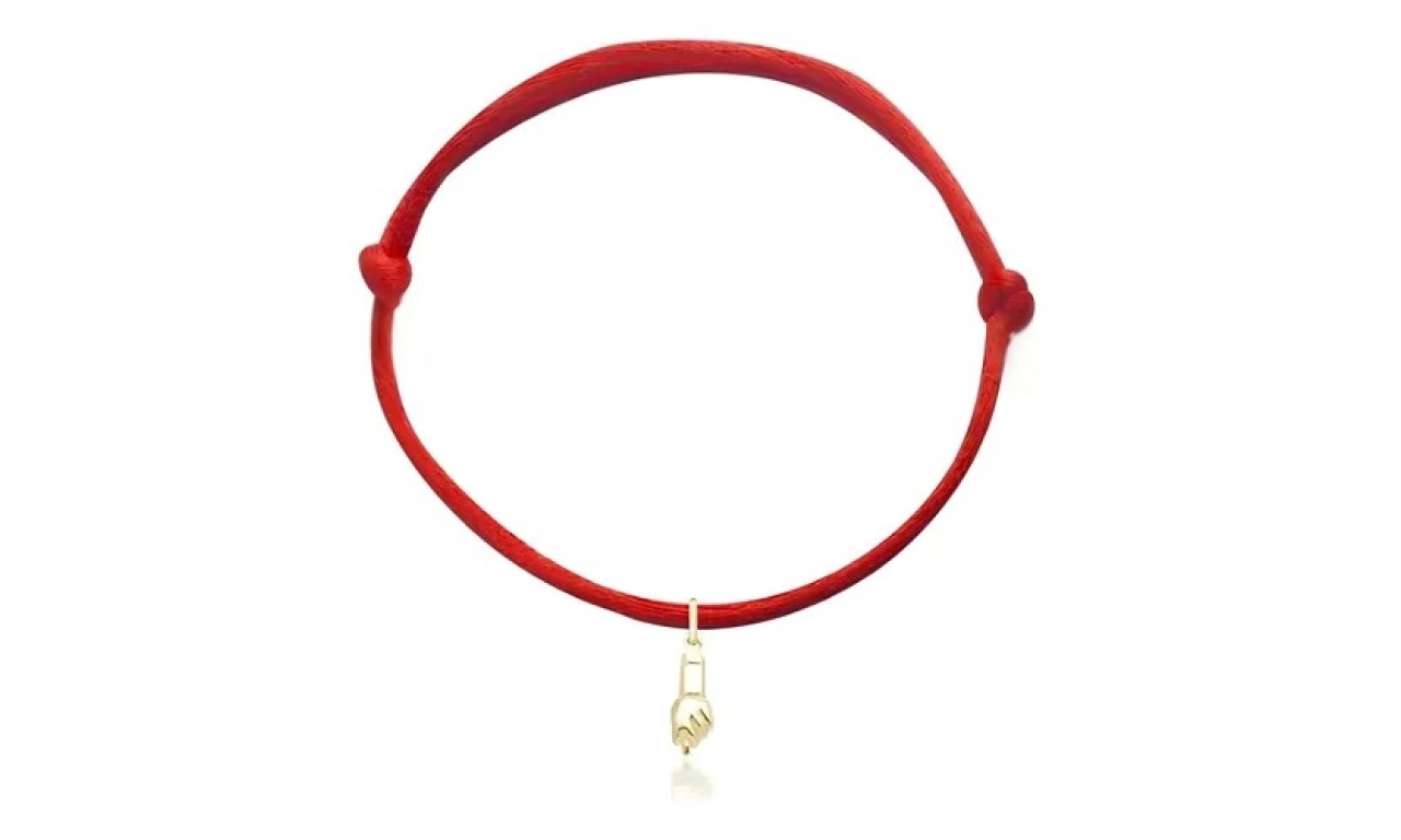Pulseira Figa Fio de Seda Banho de Ouro 18k.