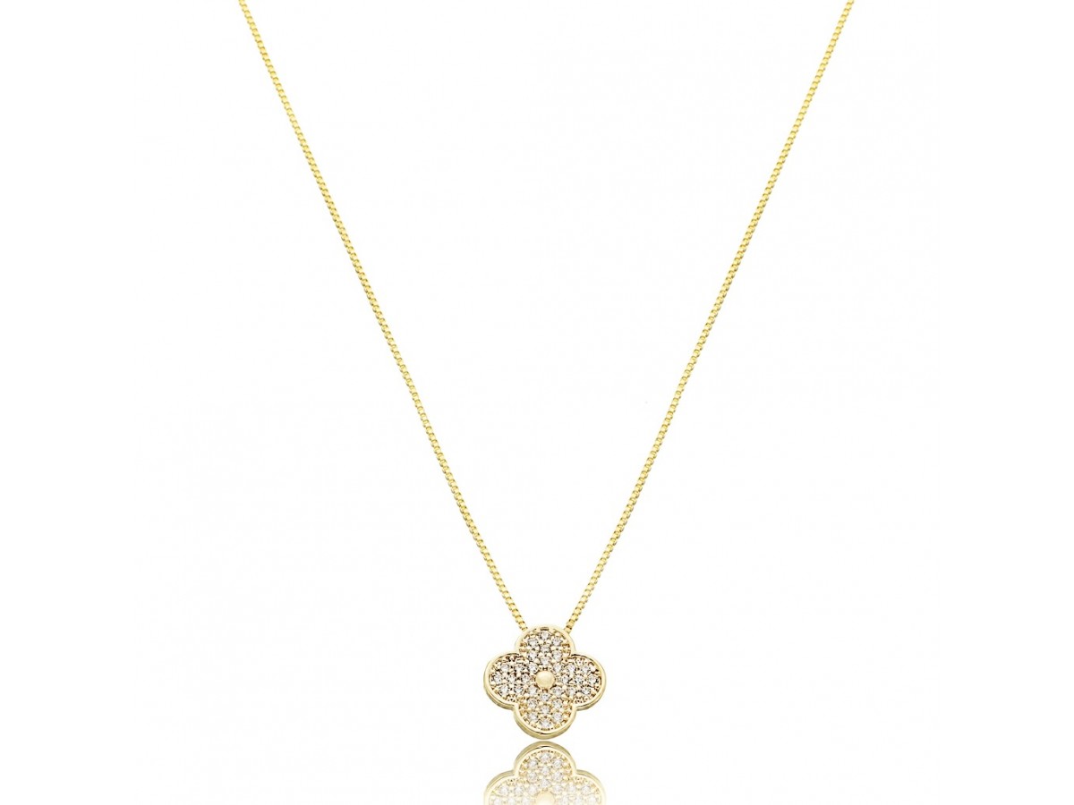 Colar Trevo Micro Cravação Banho de Ouro 18k.