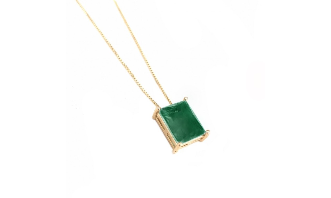 Colar Esmeralda Fusion Escura Banho de Ouro 18k.