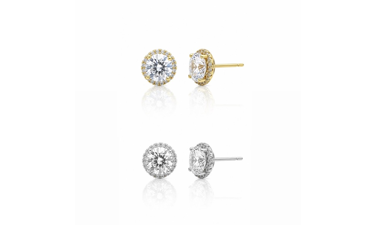 Brinco Ponto de Luz Cravejado Banho de Ouro 18K ou Ródio Branco.