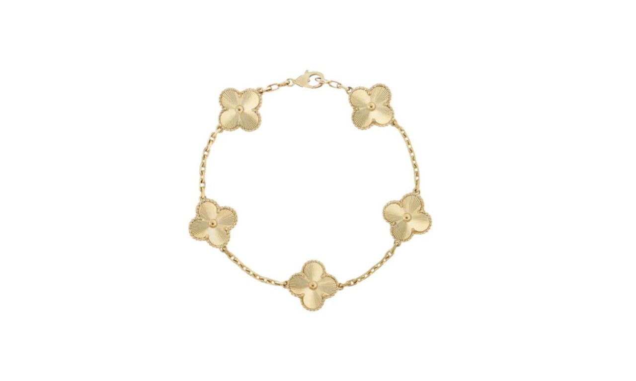 Pulseira Trevos Luxo Banho de Ouro 18k.