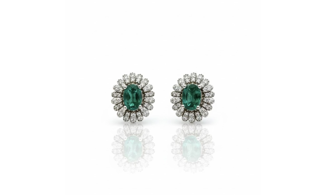 Brinco Esmeralda Prata 925 Ródio Branco.