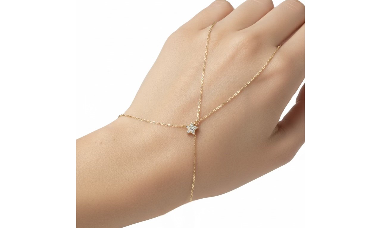 Pulseira de Mão Estrela Banho de Ouro 18k.