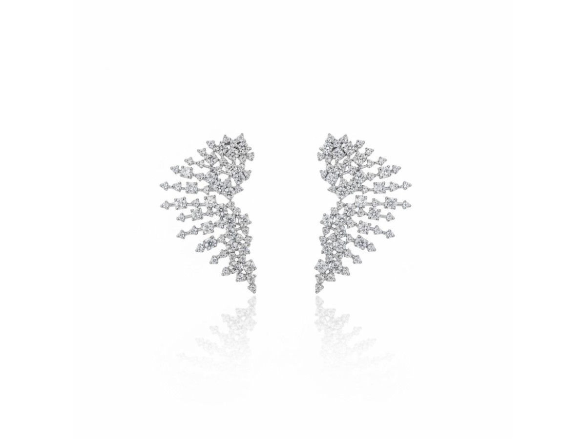 Brinco Ear Cuff Cravejado Ródio Branco.