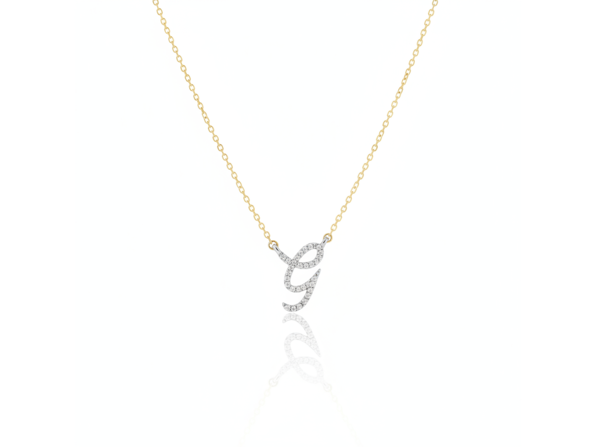 Colar Inicial Itálico Cravejado Banho de Ouro 18k.
