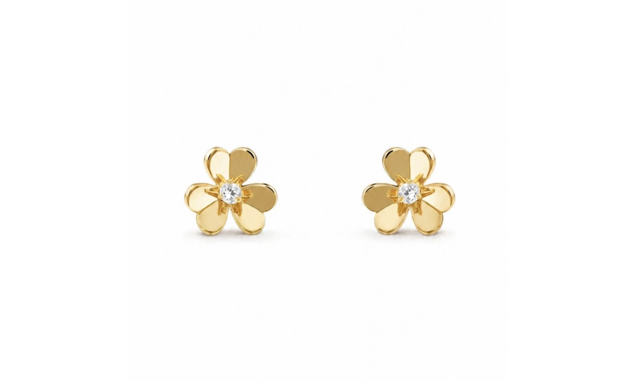 Brinco Flor 3D Banho de Ouro 18K.