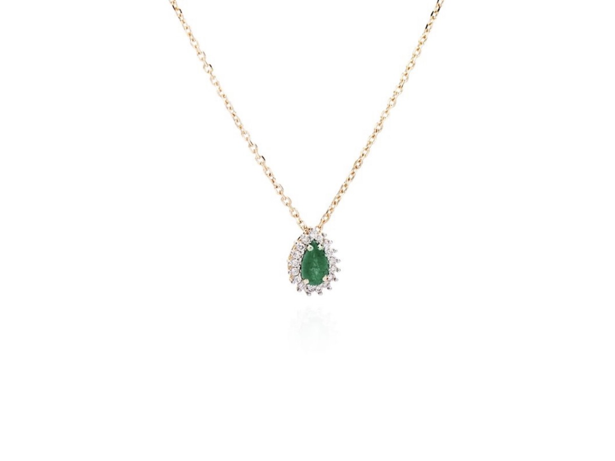 Colar Gota Esmeralda Micro Cravação Banho de Ouro 18k.