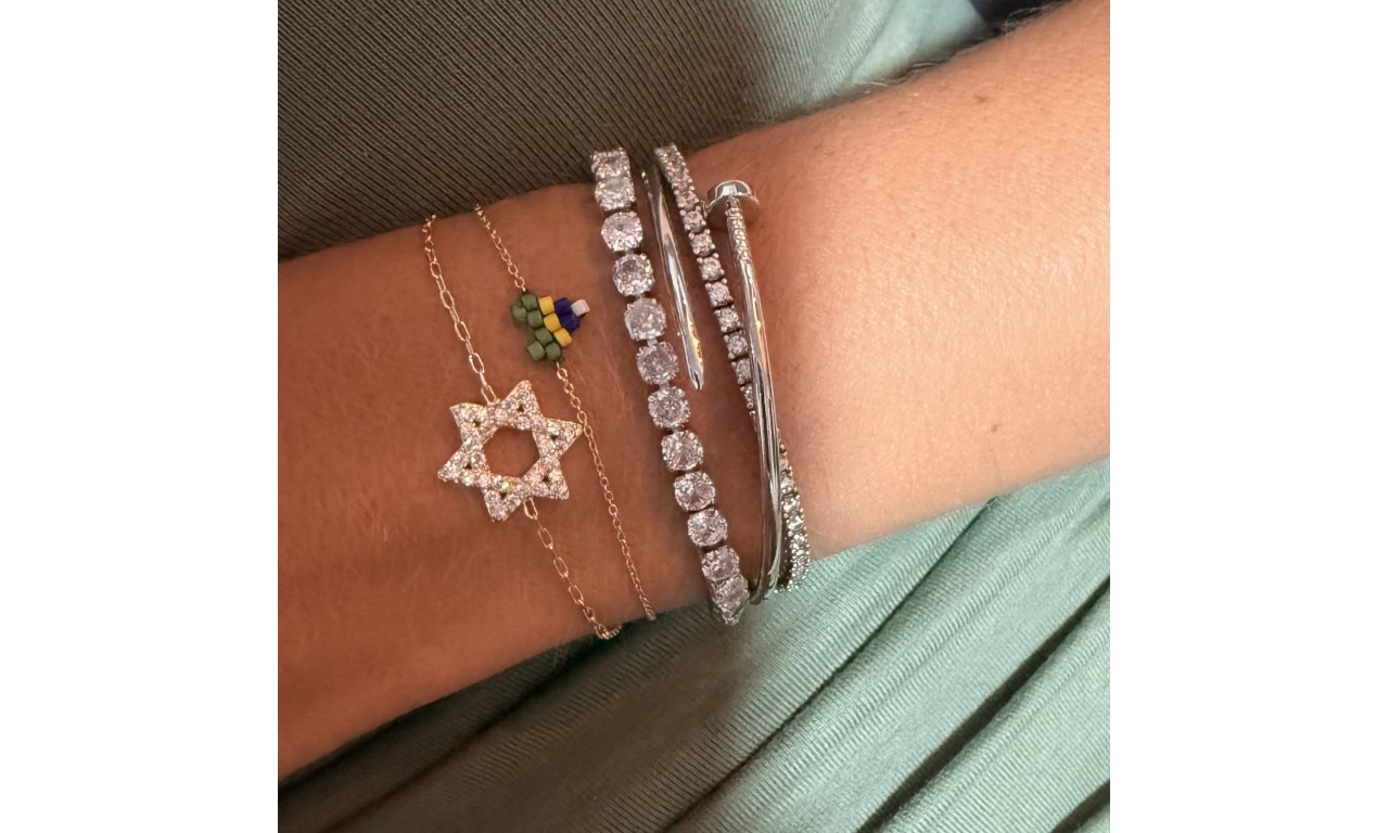 Pulseira Estrela de Davi Cravejada Banho de Ouro 18k 