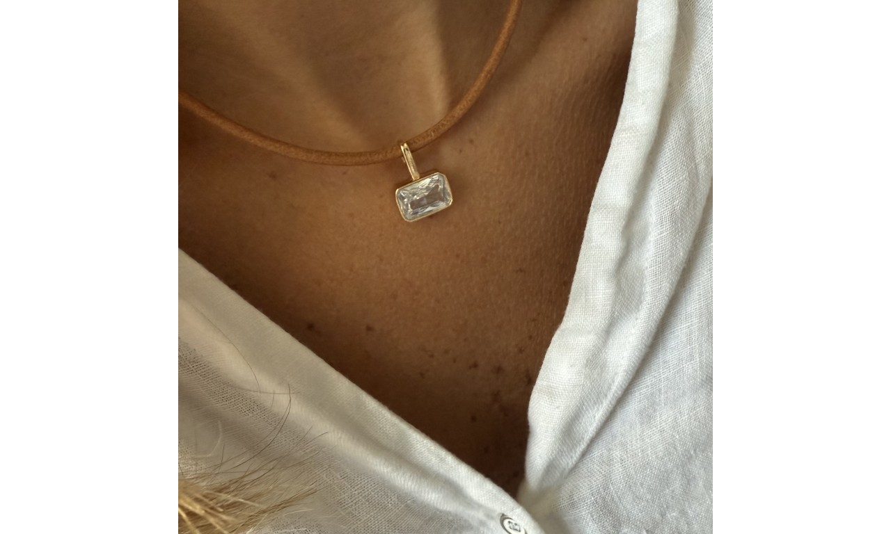 Pingente Cristal Encaixe Banho de Ouro 18k ou Ródio Branco.