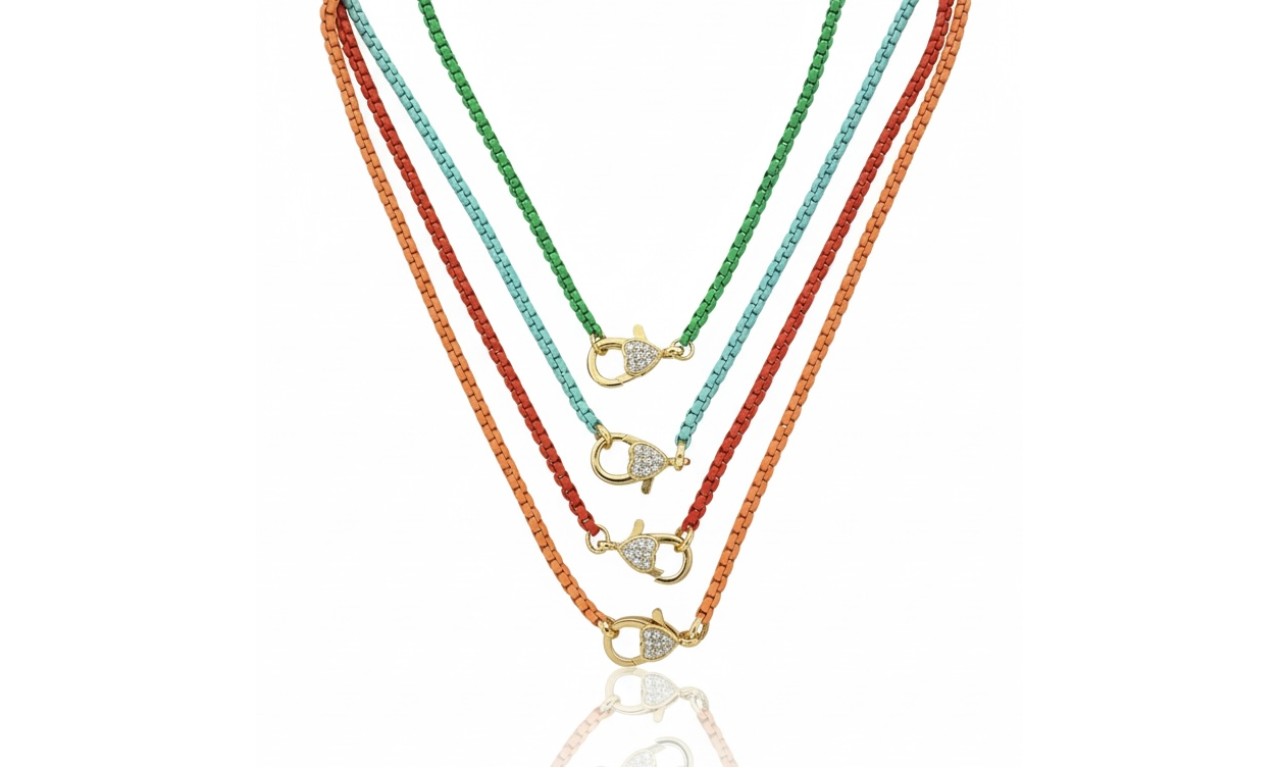 Colar Corrente Esmaltada Fecho Micro Cravação Banho de Ouro 18k.