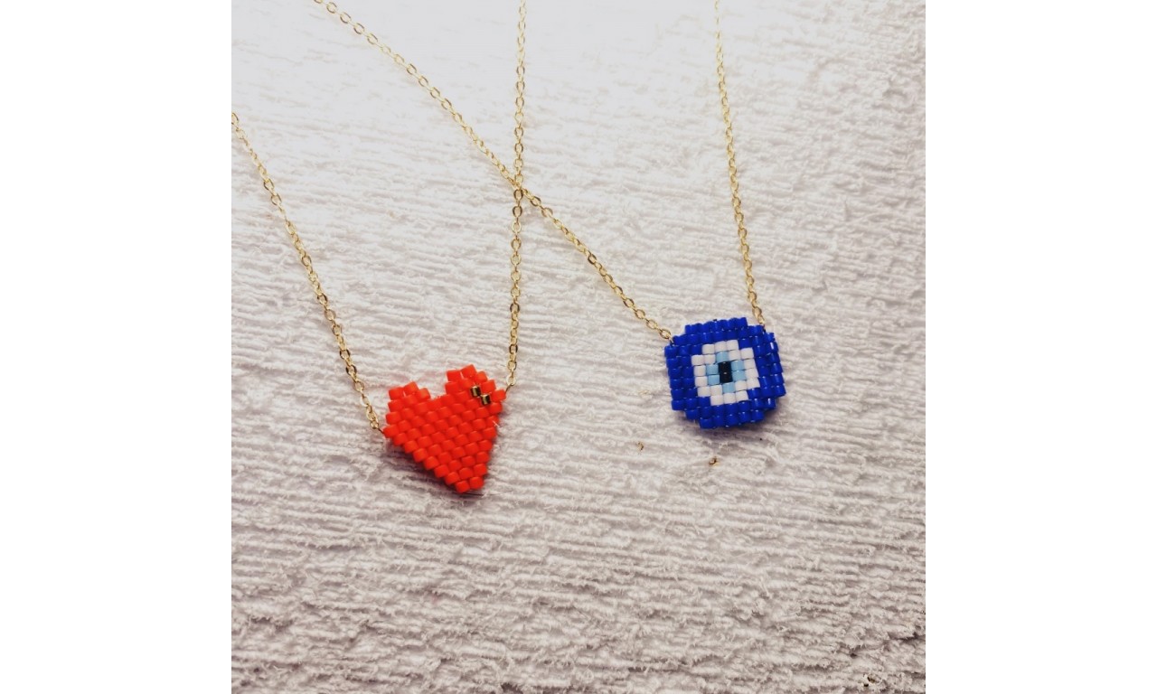 Colar Escapulário Amor e Proteção Feito a Mão Banho de Ouro 18k.