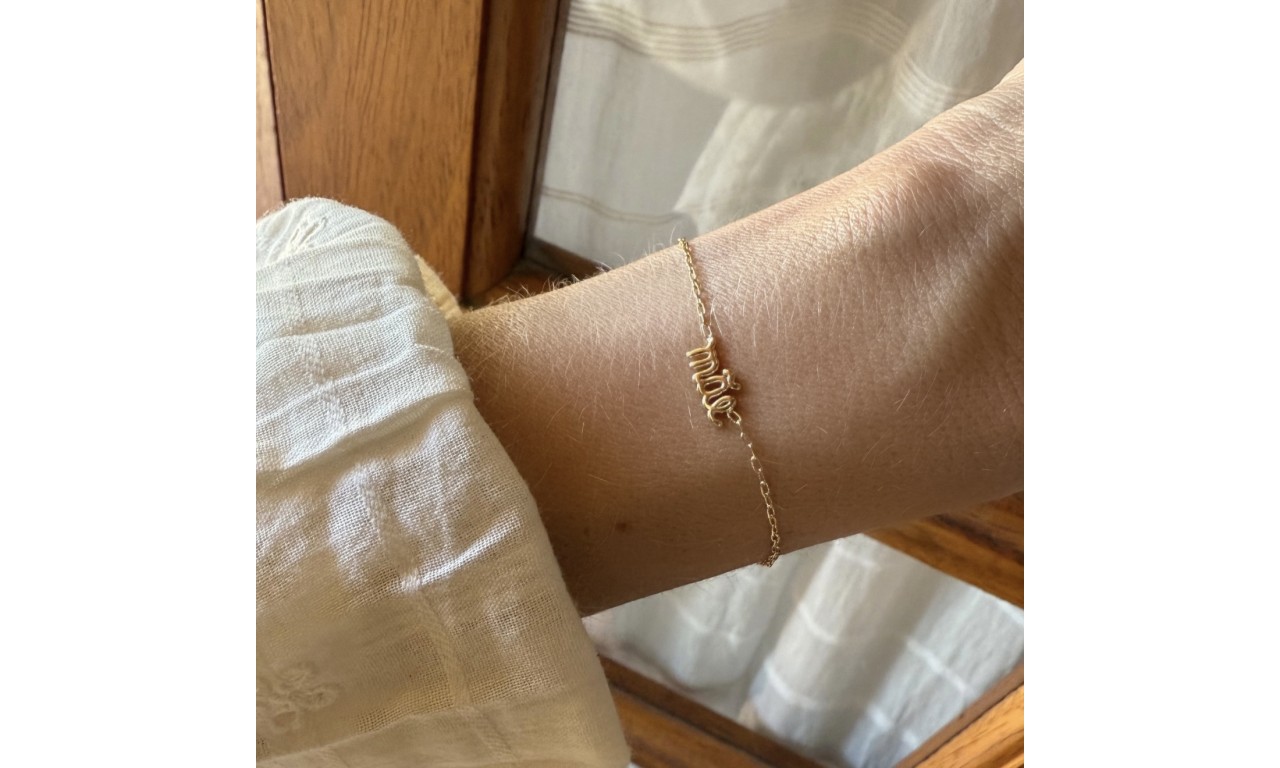 Pulseira Mãe Banho de Ouro18k.