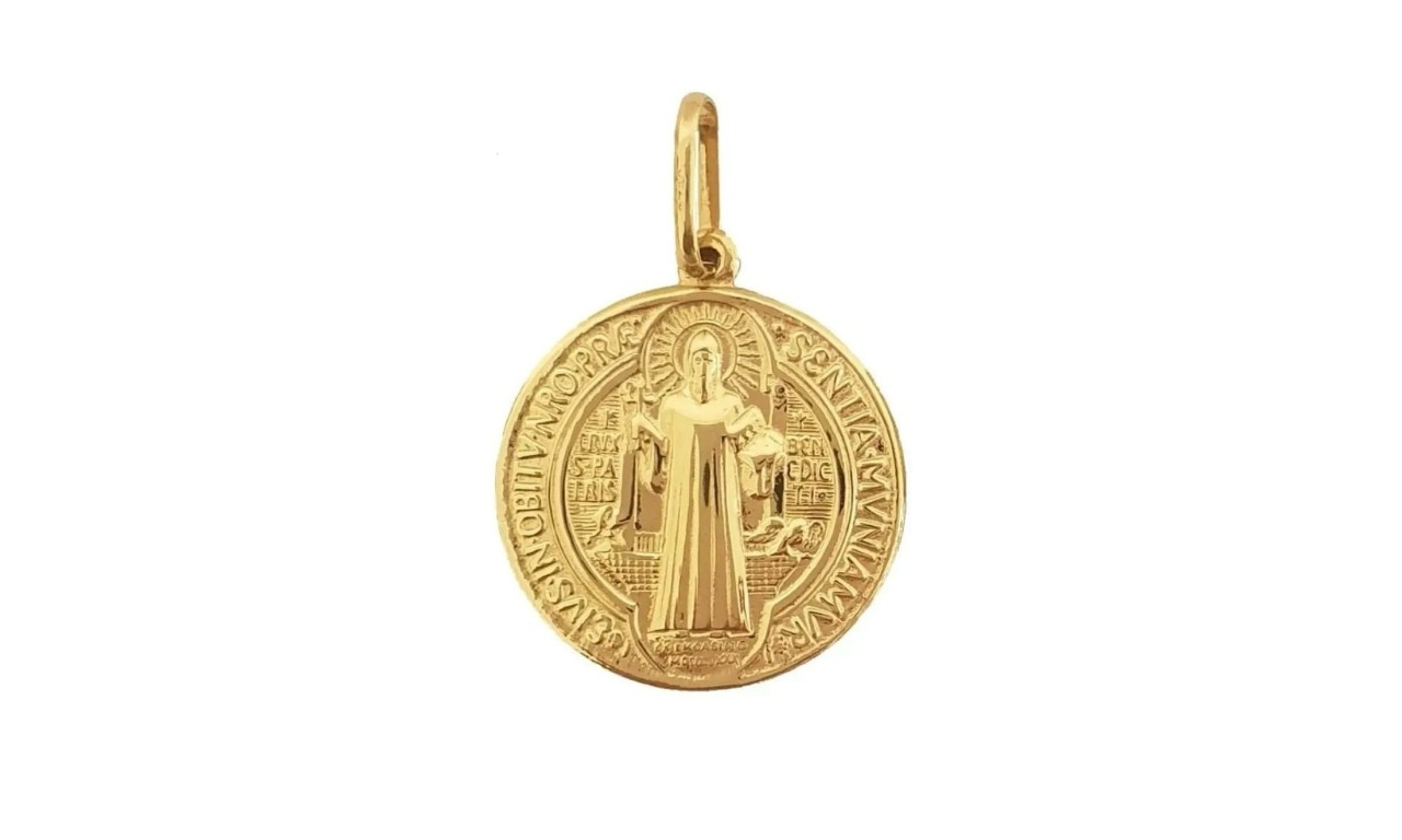 Pingente São Bento 2,5cm Banho de Ouro18k.